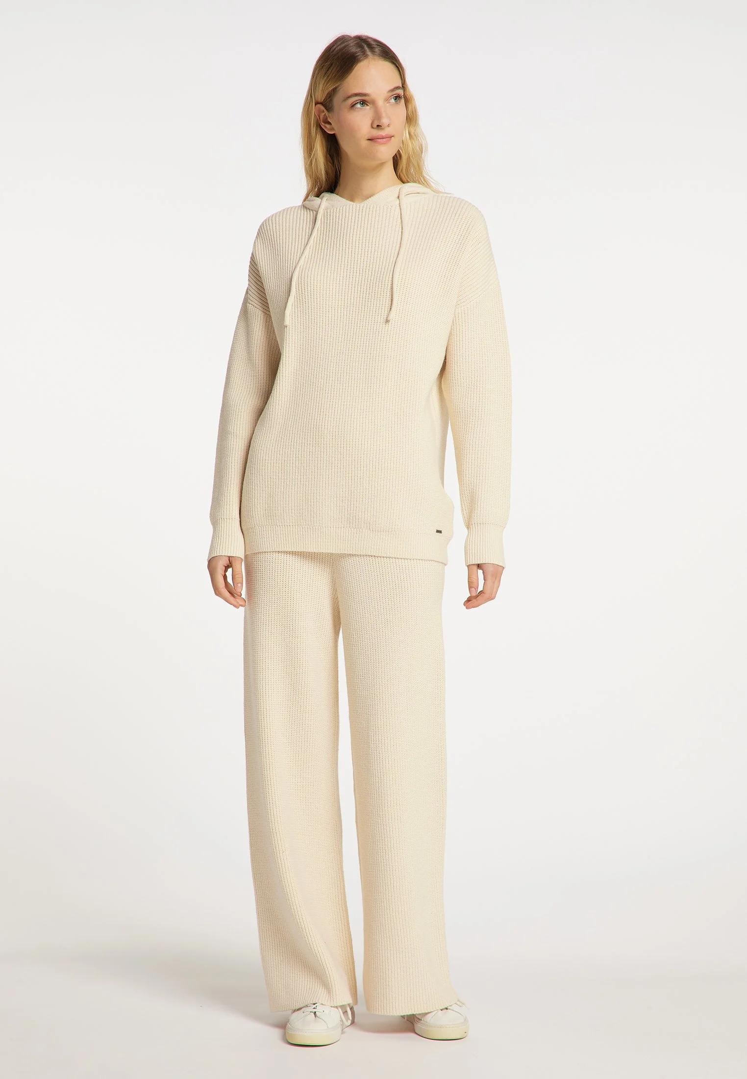 Dreimaster KeytiFelpa Con CappuccioWollweiss Donna Maglieria 4DR21I0BC-A11 4 Dreimaster KeytiFelpa Con CappuccioWollweiss Donna Maglieria 4DR21I0BC-A11 - immagine 2