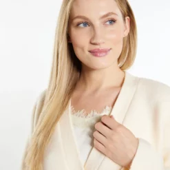 Dreimaster CasnagieCardiganWollweiss Donna Maglieria 4DR21I0EQ-A11 -Dreimaster 2b18b8dda5c640adaf85e609942dbc7f scaled