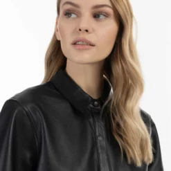 Dreimaster Giacca Di PelleSchwarz Donna Giacche E Blazer 4DR21G0BD-Q11 -Dreimaster 77a1564803d14a809fa274a9191fdca8 scaled