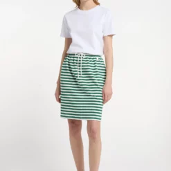 Dreimaster -Dreimaster e4581862f92f45389ec3447c7e2b97d1